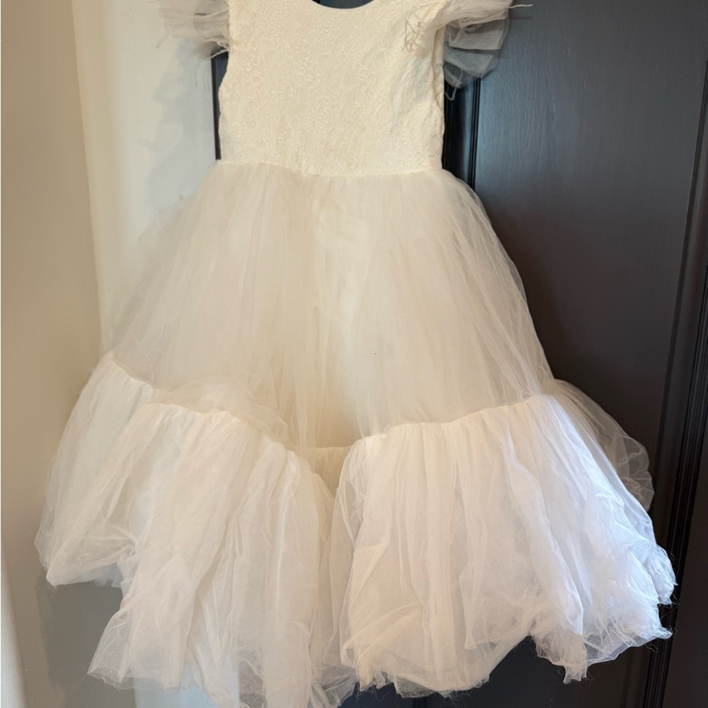 Flower Girl Cream Tulle Dress size 3/4